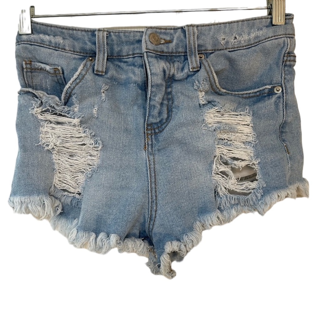 Wild Fable Cut off Jean Shorts Light Wash Distressed Size 2